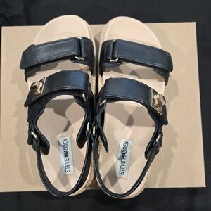 Steve Madden Big Mona Sandals